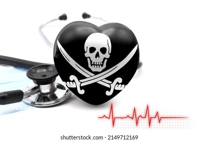 聴診器の横にあるハートの形をした黒のジョリーロジャー海賊団の旗、世界保健システムのコンセプト