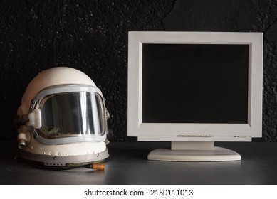 Scifi Girl Pilot 4K wallpaper download