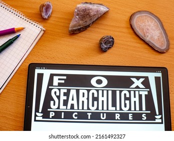 Fox searchlight pictures (84213) Free EPS, SVG Download / 4 Vector