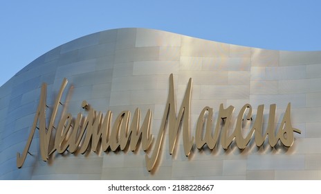 Download Neiman Marcus Logo in SVG Vector or PNG File Format