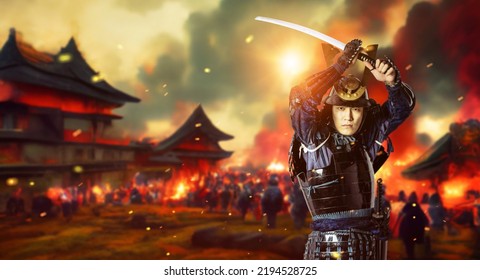 Um castelo em chamas e um samurai desembainhando a espada. O conceito de um drama histórico japonês. O período Sengoku.