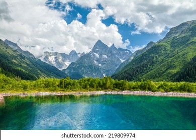 lago de montaña