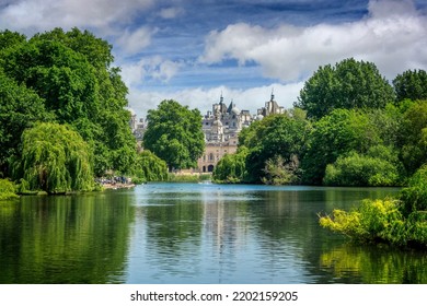 Saint James Park bei Buckingham Palace zu London, UK