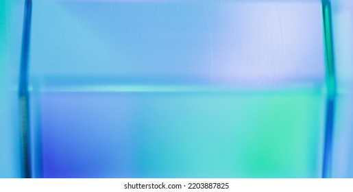 Neon gloed reflectie. Kleur lichte achtergrond. Fluorescerende uitstraling. Intreepupil cyaan blauw groen paars gradiënt flare moderne abstracte kopie ruimte behang voor tekst.