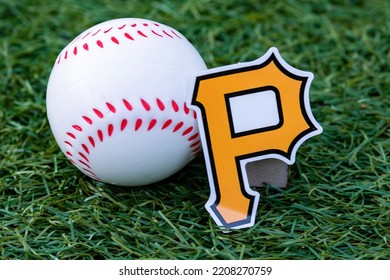 Pittsburgh Pirates P 2014 Logo PNG vector in SVG, PDF, AI, CDR format