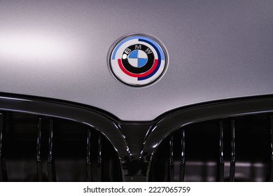 BMW M logo vector in (.EPS + .SVG + .CDR) free download 