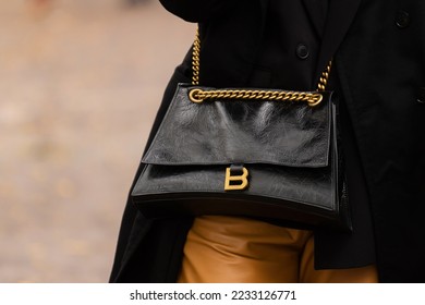 balenciaga logo - Google รูปภาพ