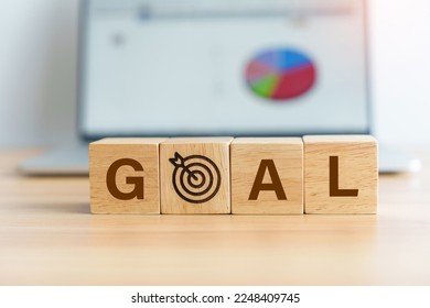 Bloc OAL avec icône de cible sur fond d'ordinateur portable. Objectif commercial, cible, objectif, stratégie, plan, motivation d'action, mission et concepts de processus