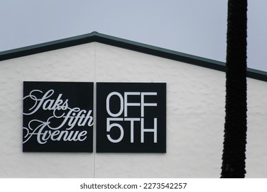 Saks Fifth Avenue Logo PNG Vector (AI) Free Download