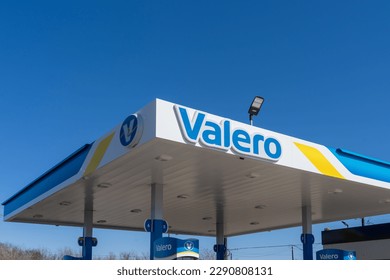 valero gas station logo