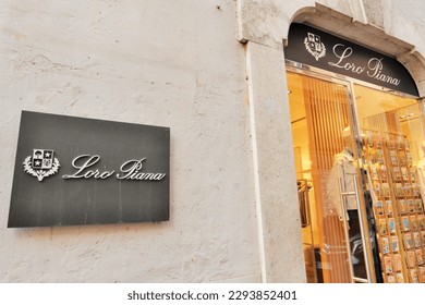 Search: loro piana Logo PNG Vectors Free Download