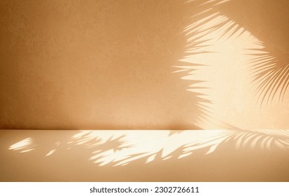 Abstrakter Schattenschatten auf weißem Hintergrund von natürlichen Blättern, die an die Wand fallen. Transparenter, verschwommener Schatten von tropischen Blättern, Sonnenlicht. Sonniger Tag, Sonnenstrahlen