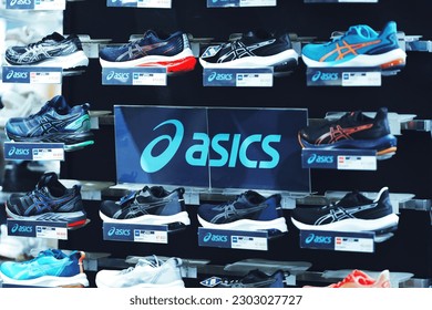 a6 shoes showroom in delhi