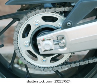 motorcykelhjul og drivkæde