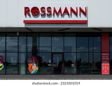 O Logotipo Da Loja Rossmann Imagem de Stock Editorial - Imagem de matriz,  sabido: 176940779