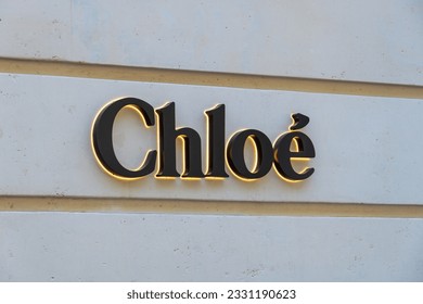 chloe Logo PNG Vector (AI) Free Download