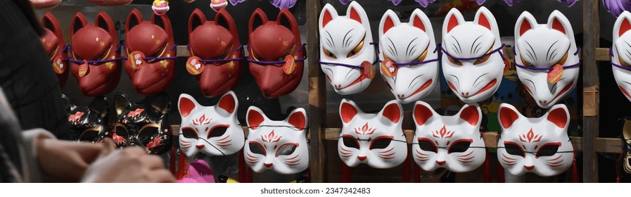Tempat Topeng Jepang di Festival, pandangan kanan