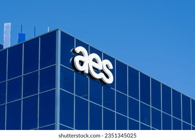 2351345025