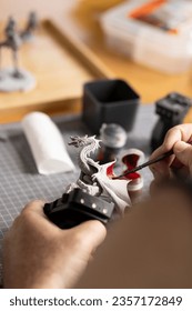 Miniatur Wargaming Molerei mat Tënt