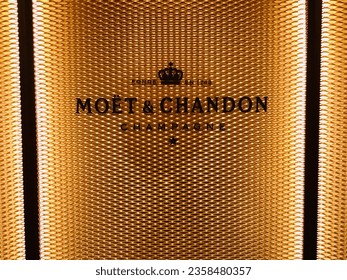 Moet Logo - Moët & Chandon, HD Png Download - vhv