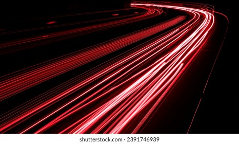 夜間走行中の車のライト。長時間露光