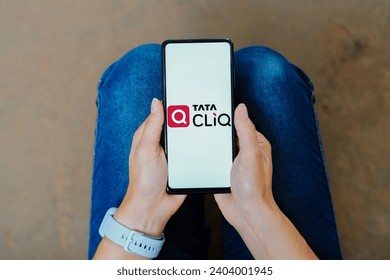 Tata CLiQ Logo PNG Vector (SVG) Free Download