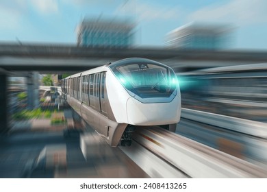 明るいヘッドライトを備えた現代の高速モノレール列車が、道路の交差点にあるトンネルを通ってステージ上のレース駅を通過します。