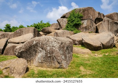 La guarida del diablo en el parque militar nacional de Gettysburg, campo de batalla de la Guerra Civil estadounidense, en Gettysburg, Pensilvania, EE. UU.
