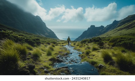 Ruta de senderismo por Madeira Descubra los majestuosos acantilados de Madeira La utopía de un senderista