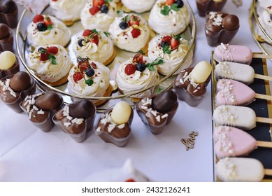 gâteau au chocolat aux noix pour mariage