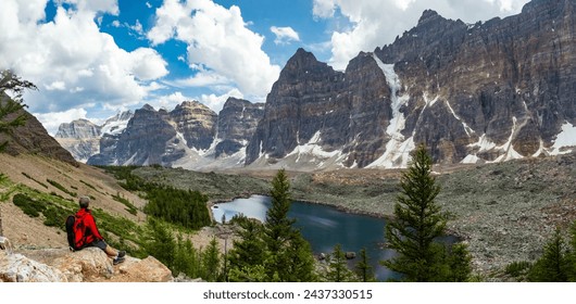 Hiking to Eiffel Lake in the Valley of the Ten Peaks, Fall in the Mountains, Banff National Park, Alberta, Canada