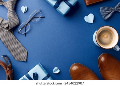 Raikan Hari Bapa dengan paparan susun atur barangan keperluan pagi seperti kopi dan aksesori elegan, semuanya ditetapkan pada latar belakang biru berani