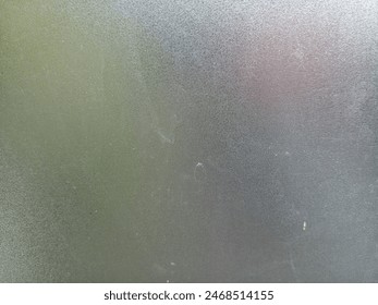 Abstrakte Milchglasbilder mit verschiedenen Modellen als Hintergrund