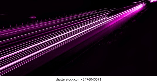 violett Auto Luuchten an der Nuecht. laang Belaaschtung