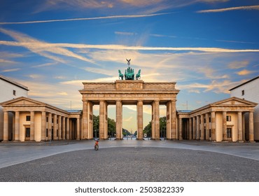 Brandenburška vrata ali Brandenburška vrata ob sončnem zahodu, Berlin, Nemčija