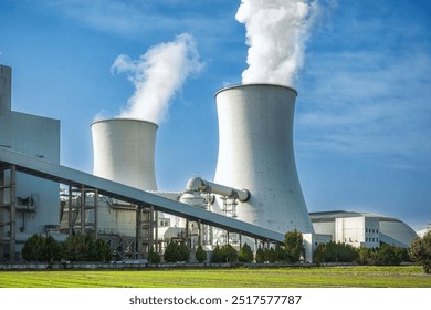 Generazione di energia ecosostenibile in una centrale elettrica moderna