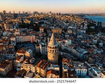 Az isztambuli Galata-torony naplemente éjszakai légi felvétel drónfelvétele – İstanbul Galata Kulesi Günbatımı Gece Havadan Görüntüleme