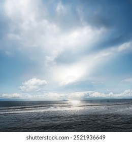 リアルに描かれた雲、空、海の風景。
