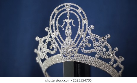 Krona Miss Universe มงกุฎนางงาม มงกุฎนางงามจักรวาล Klasična krona Miss Universe