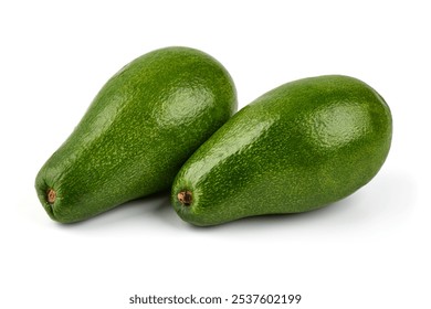 Avokado, izoliran na bijeloj pozadini