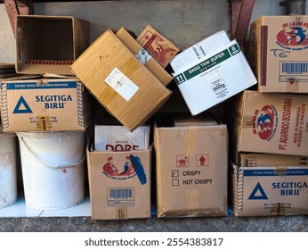 2554383817
