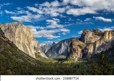 Yosemite-Nationalpark-Tal von Tunnel View