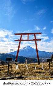 Landskap, Alam Semula Jadi, Latar Belakang, Mercu Tanda, Tapak Ibadah Jauh Gunung Fuji (Tenku no Torii) Pemandangan Torii.