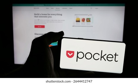 2644412747