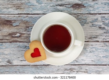 情人节 茶和饼干心脏高清壁纸下载