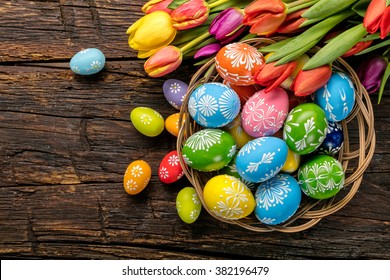 Easter Egg and Tulip 2K wallpaper download