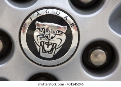 jaguar car logo png
