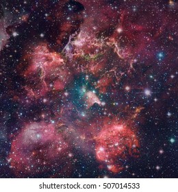 De Kattepootnevel of NGC 6334 ligt in het sterrenbeeld Schorpioen. Elementen van deze afbeelding geleverd door NASA.