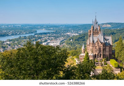 Kastil Drachenburg di Bonn, Jerman