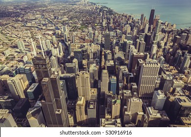 Tòa nhà chọc trời ở trung tâm thành phố Chicago nhìn từ trên cao. Màu sắc cổ điển